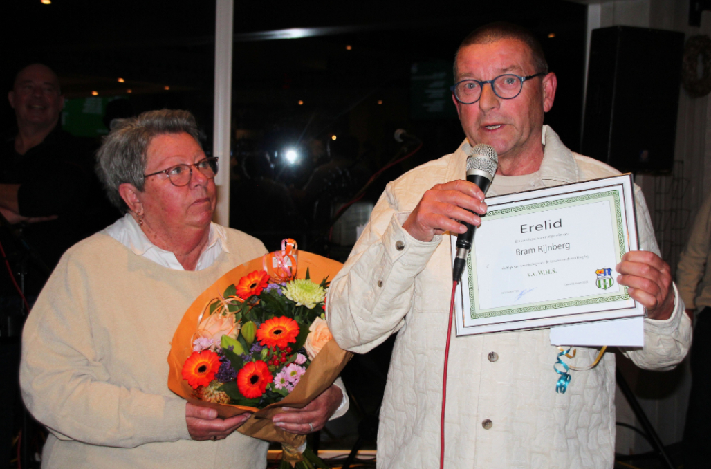 Bram Rijnberg benoemd als erelid bij WHS