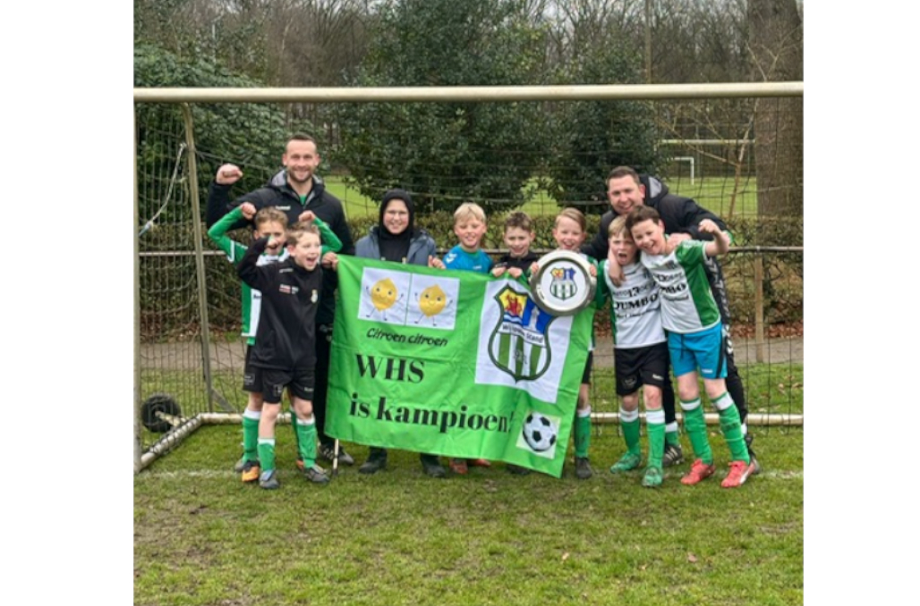 WHS JO9-1 pakt het kampioenschap na bloedstollende wedstrijd tegen VVC JO9 - 1