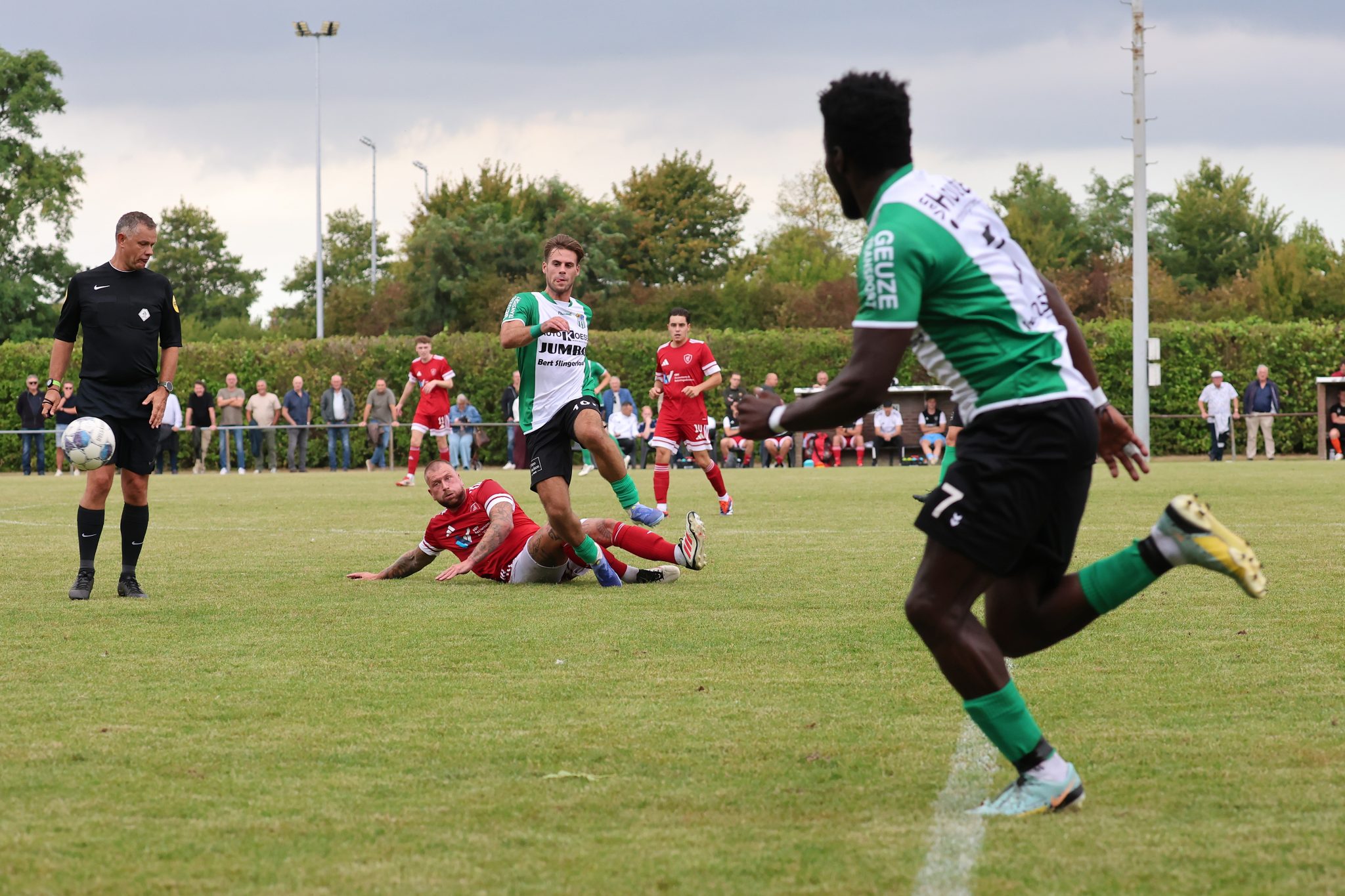 WHS met verzorgd en goed voetbal een maatje te groot voor VVC